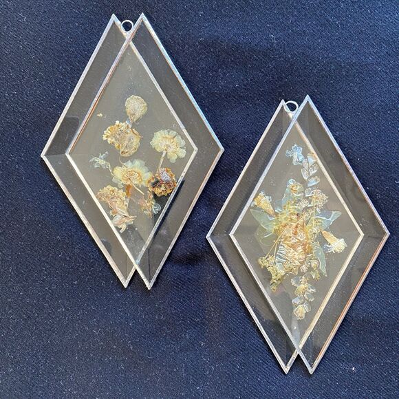 Vintage Diamond Beveled Clear Dried Flower Suncatchers. Set Of 2. No Cracks. USA - Picture 1 of 9